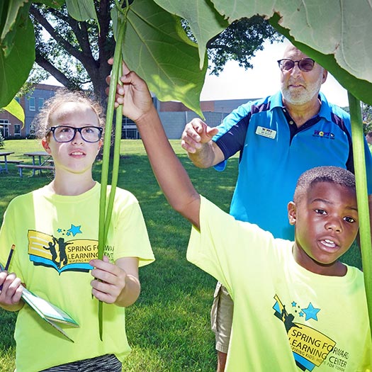 Kids Exploring with Mr. Scott